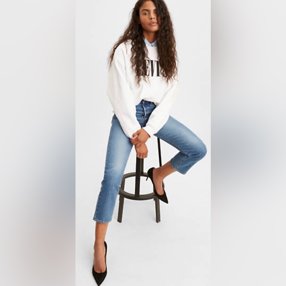 Levi’s Premium Wedgie Straight Cropped Jeans High Rise Button Fly Size 31